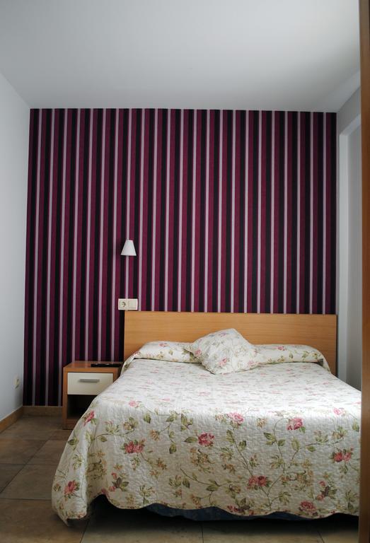 Hostal La Cortijana Logroño Esterno foto